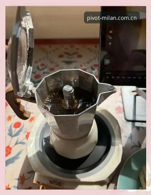 用户实测：咖啡壶比世界杯早到一步，在米兰体育平台追完这波神操作